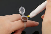 Τα εξαρτήματα δερματοστιξιών CE, διαφανές πλαστικό μόνιμο φλυτζάνι δαχτυλιδιών με ενιαίο αποστειρώνουν την τσάντα